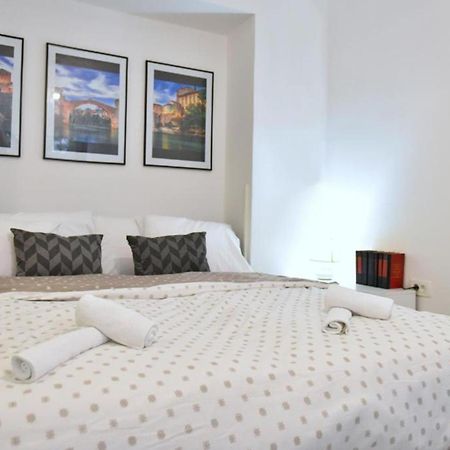 Apartments Valentina - Free Parking Mostar Camera foto