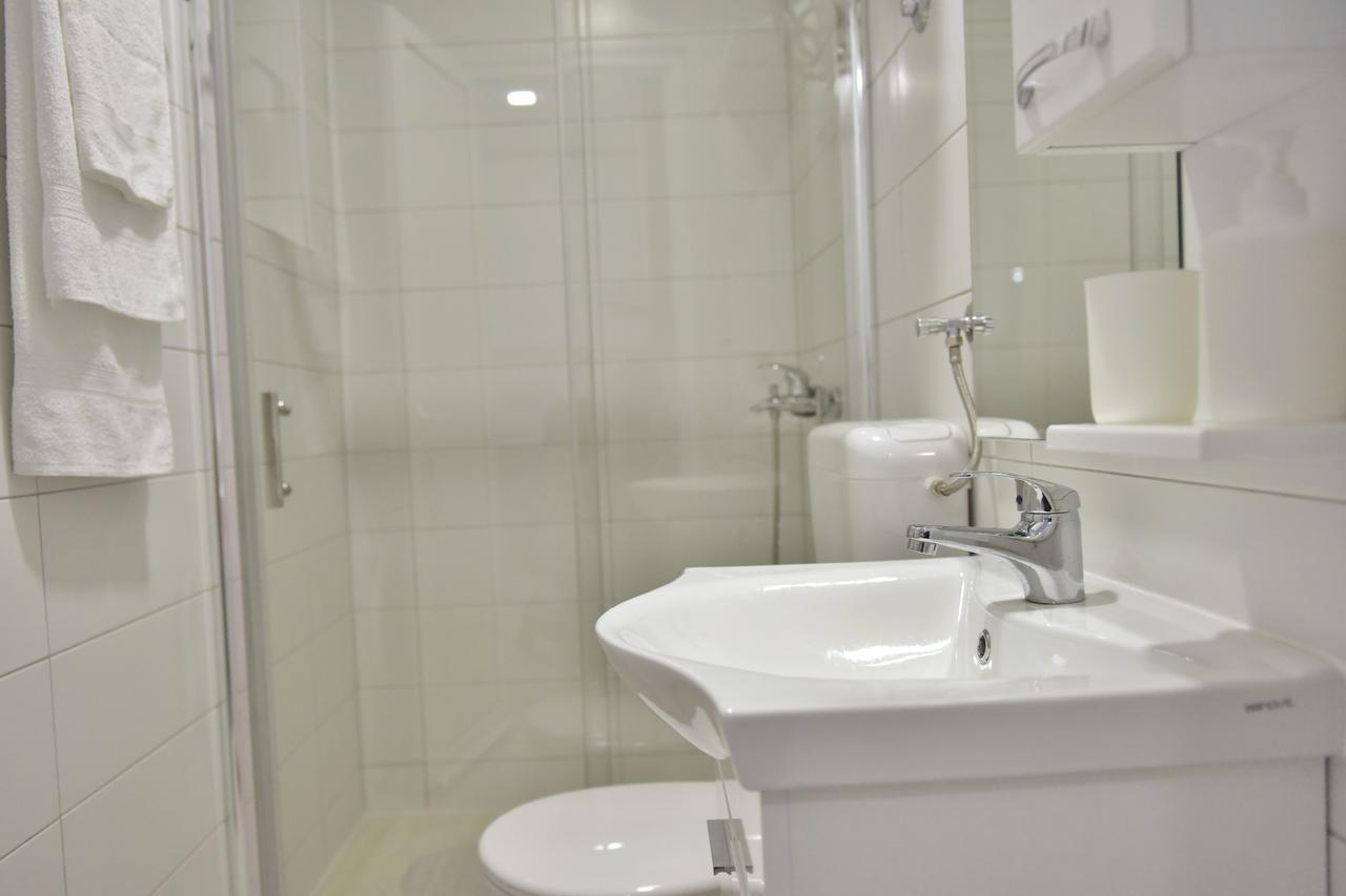 Apartments Valentina - Free Parking Mostar Esterno foto