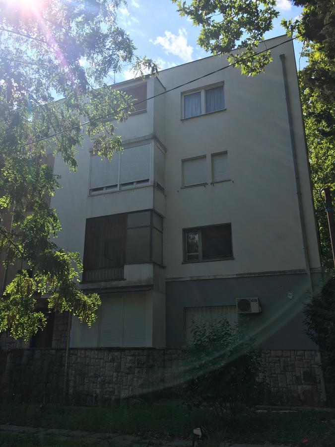 Apartments Valentina - Free Parking Mostar Esterno foto